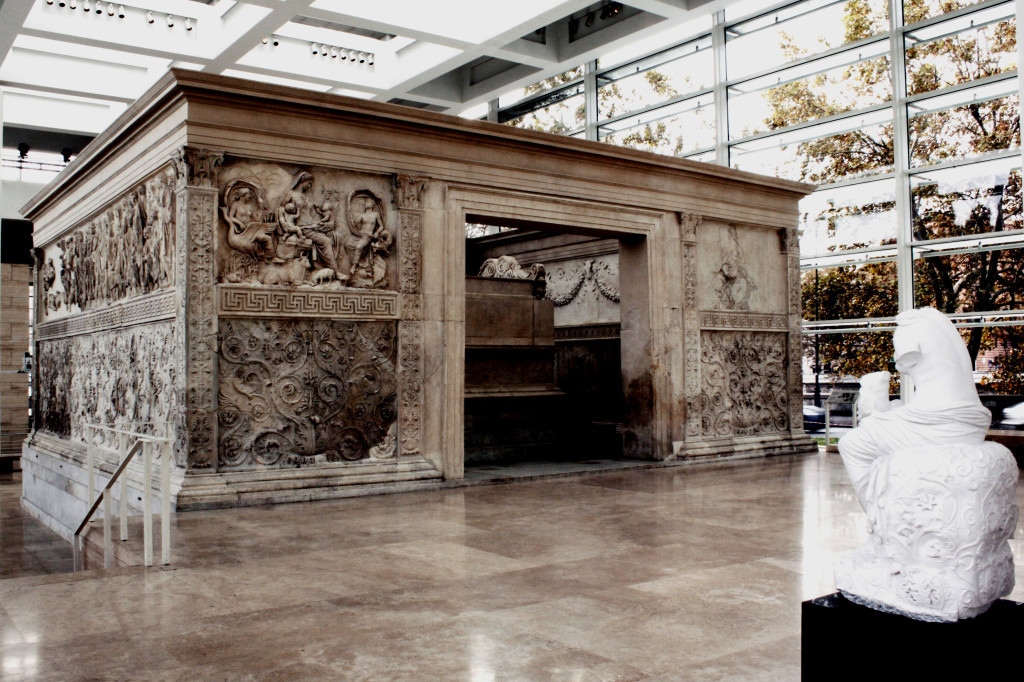ara pacis back